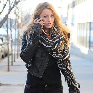Blake Lively in Cambridge, MA Pictures