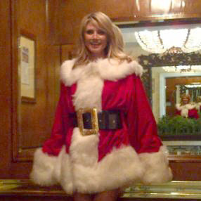 Today's Celebrity News December 21, 2011 Late Edition