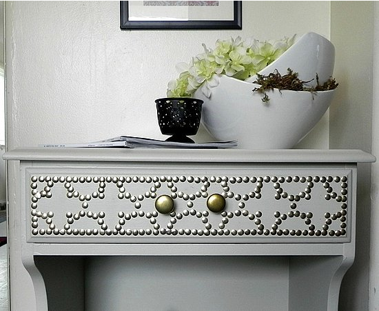 Can you believe that Decor Hacks made this nailhead side table for less than $6?
Source: Decor Hacks
Can you believe that Decor Hacks made this nailhead side table for less than $6?
Source: Decor Hacks