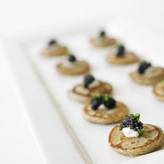 Difference Between Hors d'oeuvres vs. Appetizers