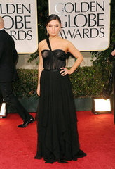 Mila Kunis(2012 Golden Globes)