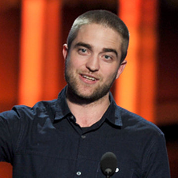 Robert Pattinson Acceptance Speech Video at 2012 People's Choice Awards