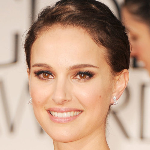 Natalie Portman's 2012 Golden Globes Hair and Makeup Look