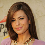 Eva Mendes Gets Dramatic Eva Mendes Gets Dramatic