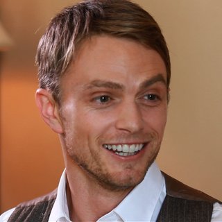Wilson Bethel Interview About Wade on Hart of Dixie