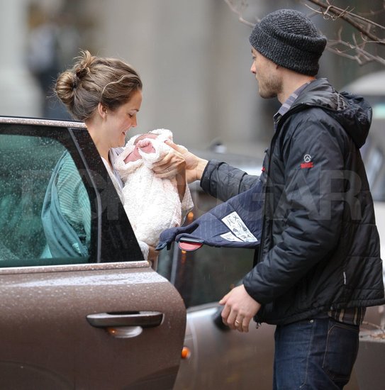 Keri Russell and daughter Willa Lou arrived home to dad Shane Deary. Keri Russell and daughter Willa Lou arrived home to dad Shane Deary.