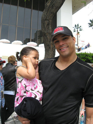 Tony Gonzalez and Malia Tony Gonzalez and Malia