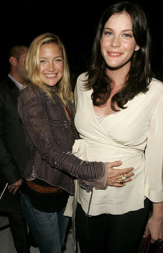 Kate Hudson and then-pregnant Liv Tyler snapped a sweet pic at the Marc Jacobs September 2004 show.
Kate Hudson and then-pregnant Liv Tyler snapped a sweet pic at the Marc Jacobs September 2004 show.