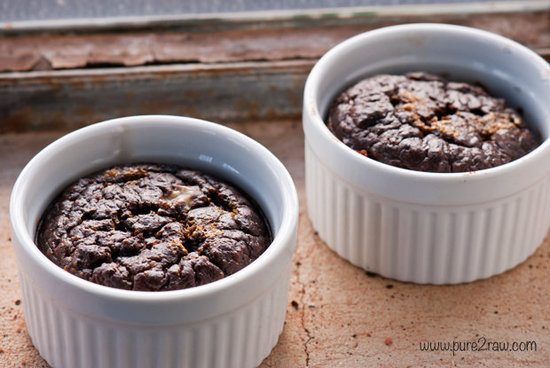 Grain-Free Hazelnut Mini Cakes Grain-Free Hazelnut Mini Cakes