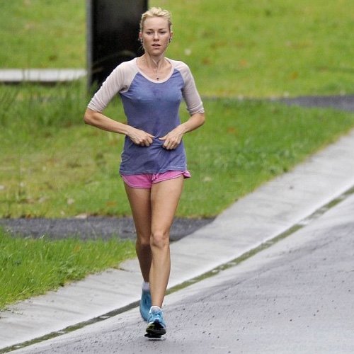 Naomi Watts went for a run in Sydney.
Naomi Watts went for a run in Sydney.
