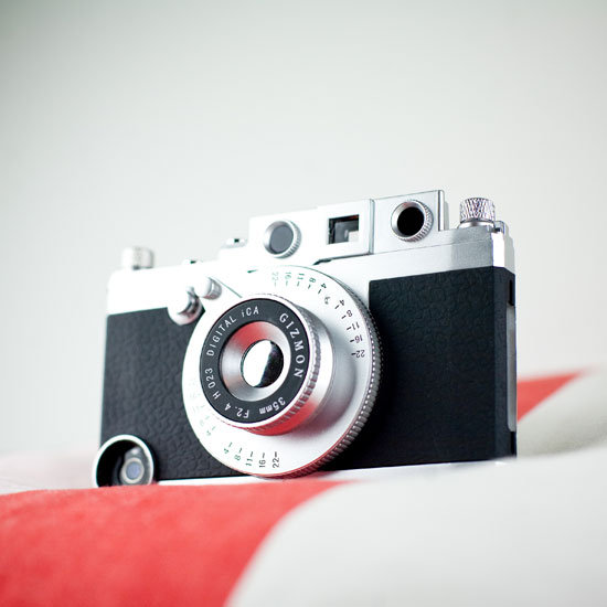 Rangefinder iPhone Camera Case From Photojojo Rangefinder iPhone Camera Case From Photojojo