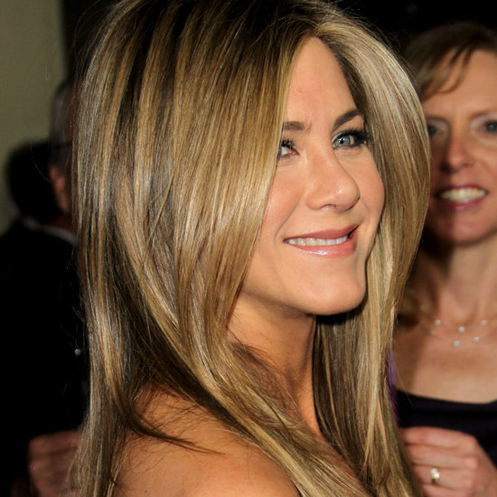 Jennifer Aniston Turns 43: Look at Her Hair and Makeup Styles Throughout the Year Jennifer Aniston Turns 43: Look at Her Hair and Makeup Styles Throughout the Year