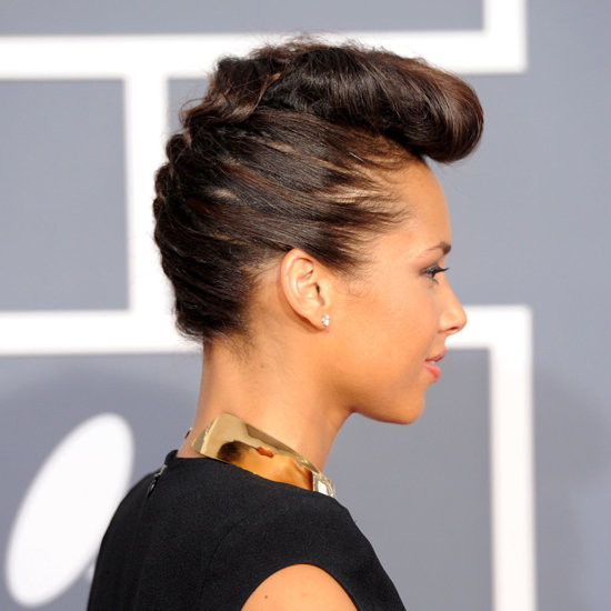 Vintage Chic a la Alicia Keys Keeping your hair flipped 