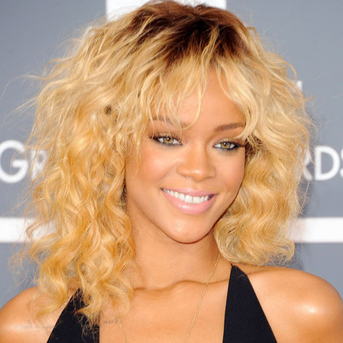 Rihanna's 2012 Grammy Awards Hair and Makeup Look