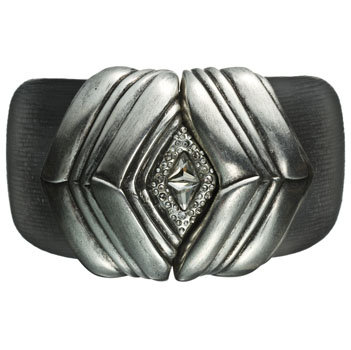 Bigger, Bolder Bling Bigger, Bolder Bling
