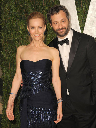 Judd Apatow and his wife Leslie Mann at the Vanity Fair carpet.
Judd Apatow and his wife Leslie Mann at the Vanity Fair carpet.