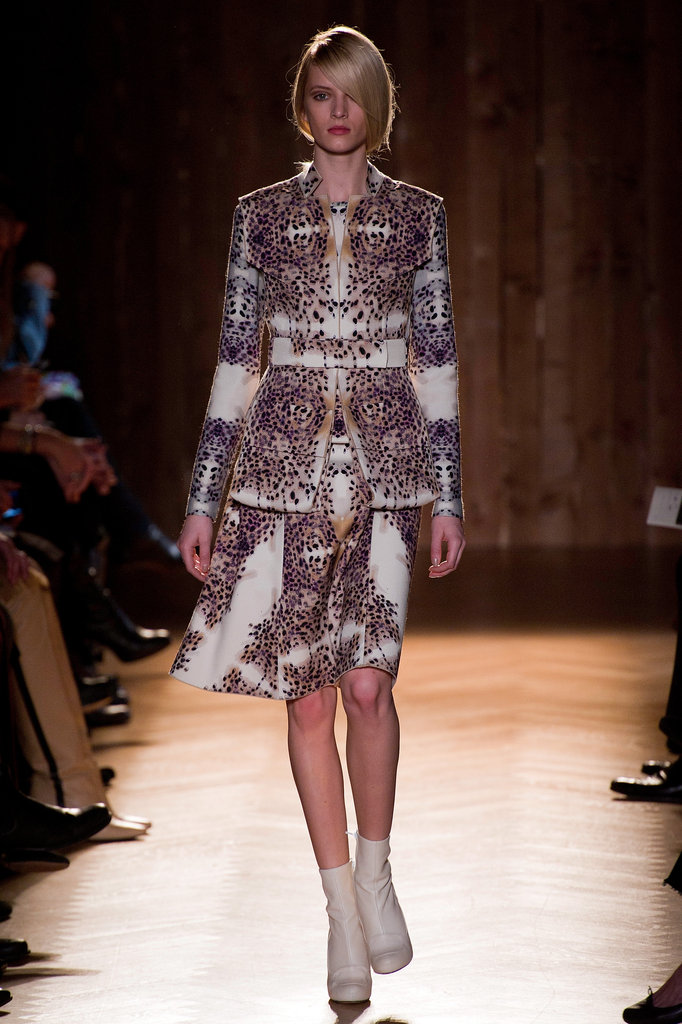 Roland Mouret Runway 2012 Fall Roland Mouret Runway 2012 Fall