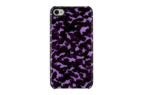 The Tortoise Snap Case ($35) is hand-painted to achieve that marbled look.
The Tortoise Snap Case ($35) is hand-painted to achieve that marbled look.
