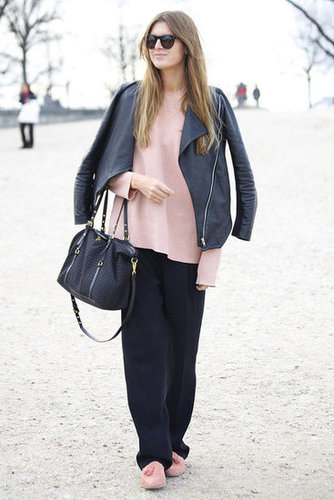 Pastel pink lends a pretty edge to black separates.
Pastel pink lends a pretty edge to black separates.