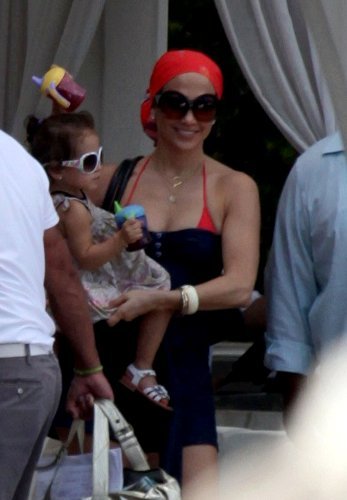 Emme Anthony and Mom Jennifer Lopez