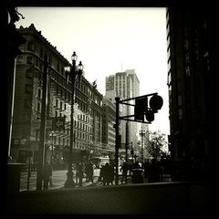 Hipstamatic Uploads to Instagram
