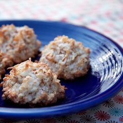 Almond and Coconut Macaroon Recipe For Passover Almond and Coconut Macaroon Recipe For Passover
