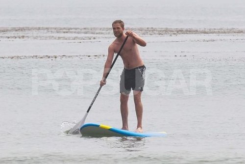 Robert Pattinson went paddleboarding shirtless.
Robert Pattinson went paddleboarding shirtless.