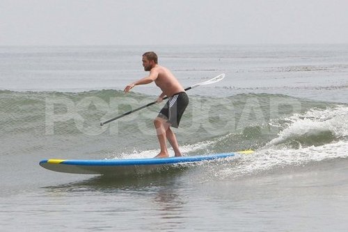 Shirtless Robert Pattinson Plays on the Beach — See Over 100 Pictures! Shirtless Robert Pattinson Plays on the Beach — See Over 100 Pictures!