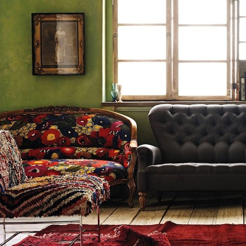 Floral Sofa Decorating Tips