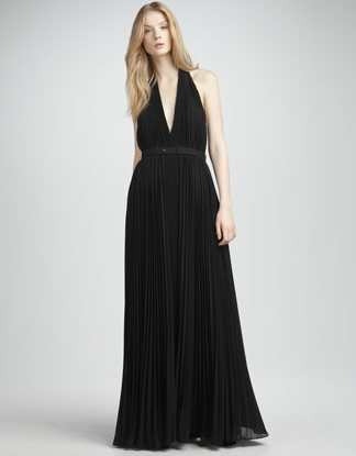 Halston Heritage pleated halter gown ($595)
Halston Heritage pleated halter gown ($595)