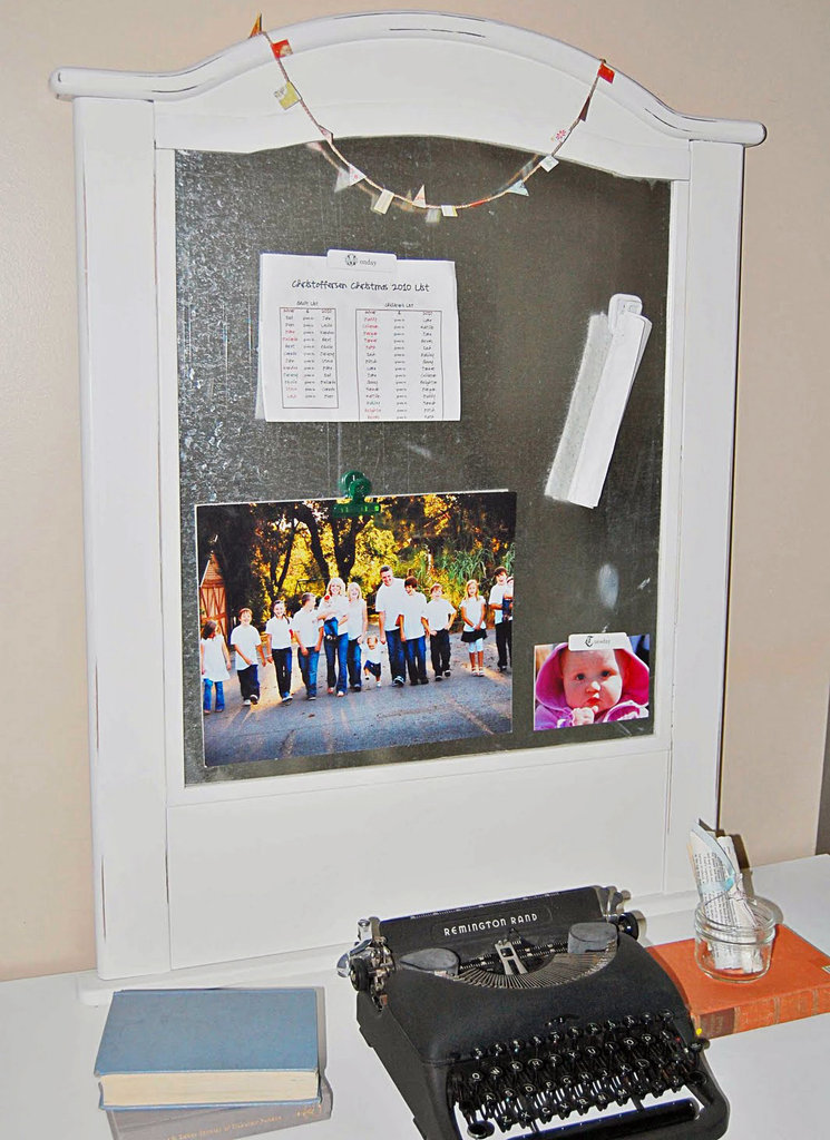Upcycle Your Crib Into a Magnet Board Upcycle Your Crib Into a Magnet Board