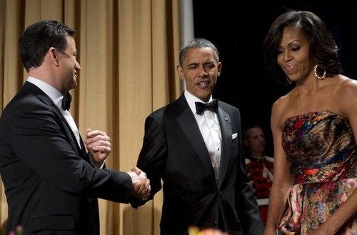 Jimmy Kimmel and President Obama shook hands at the White House Correspondant's Dinner.
Jimmy Kimmel and President Obama shook hands at the White House Correspondant's Dinner.