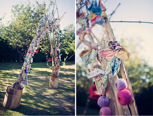Are you the crafty type? Channel that DIY charm with fabric flowers, yarn, wooden monogram letters, and the rest of your favorite go-to materials.
Photos by Clayton Austin via Green Wedding Shoes
Are you the crafty type? Channel that DIY charm with fabric flowers, yarn, wooden monogram letters, and the rest of your favorite go-to materials.
Photos by Clayton Austin via Green Wedding Shoes