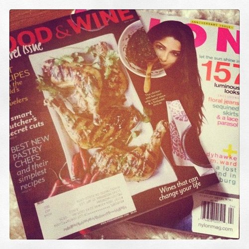 Themelodyofla shared her "Sunday morning" reads — a couple of glossies!
Themelodyofla shared her "Sunday morning" reads — a couple of glossies!