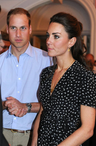A close-up of the cute bird-printed Issa dress Kate wore.
A close-up of the cute bird-printed Issa dress Kate wore.