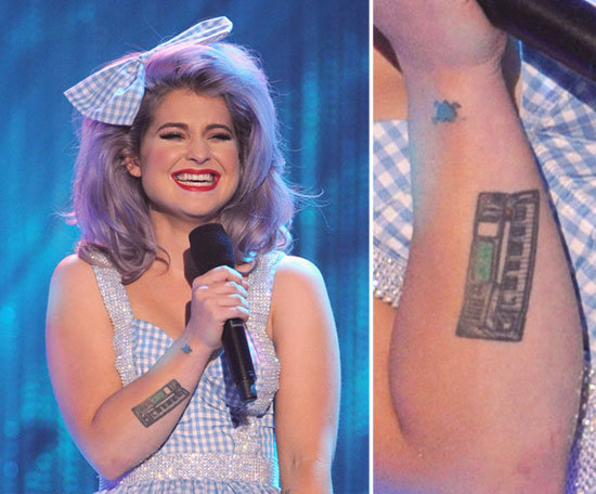 Kelly Osbourne got a keyboard design inked on her right forearm.
Kelly Osbourne got a keyboard design inked on her right forearm.