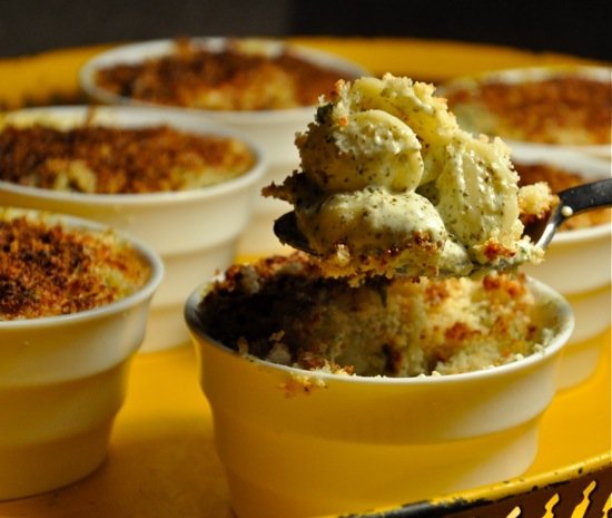 Goat Cheese and Pesto Macaroni and Cheese