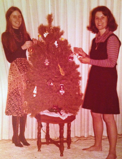 Check out Sex & Culture editor Annie Scudder's mom on the left — her boots are so awesome.
Check out Sex & Culture editor Annie Scudder's mom on the left — her boots are so awesome.