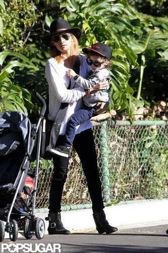 Nicole Richie and Joel Madden Take Their Little Ones to the Sydney Zoo Nicole Richie and Joel Madden Take Their Little Ones to the Sydney Zoo