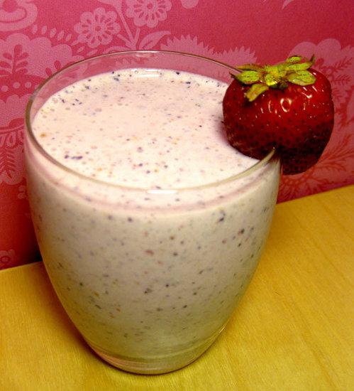 Almond Berry Banana Yogurt Smoothie Almond Berry Banana Yogurt Smoothie