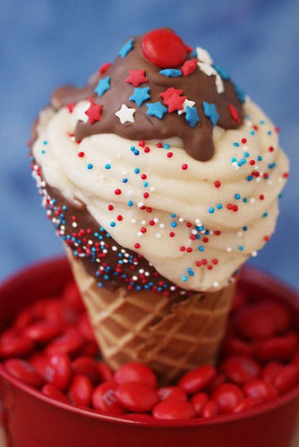 Bake These: Ice Cream Cone Cupcakes Bake These: Ice Cream Cone Cupcakes