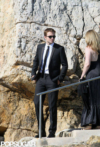 Check Out Sexy Robert Pattinson Boarding a Boat in His Tux Check Out Sexy Robert Pattinson Boarding a Boat in His Tux