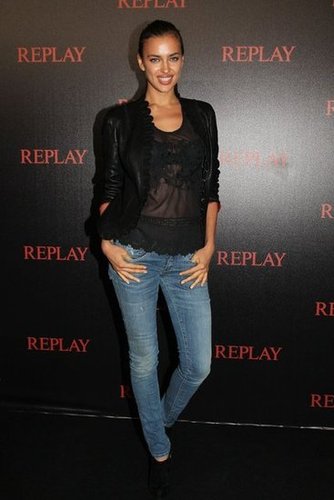 Irina Shayk changed out of her jaw-dropping red gown and into this downtown-cool look for the Replay + Simple Minds concert.
Irina Shayk changed out of her jaw-dropping red gown and into this downtown-cool look for the Replay + Simple Minds concert.