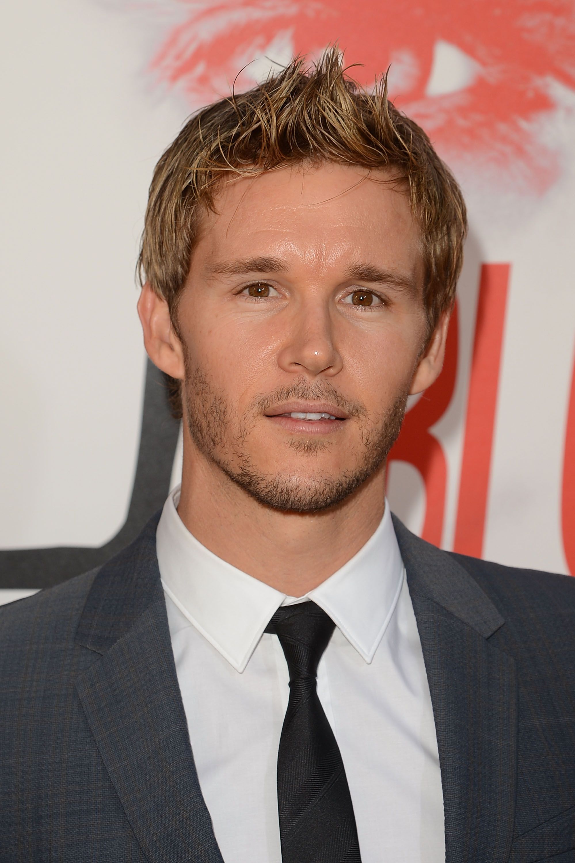 Ryan Kwanten arrived at the season five premiere of True Blood in Mom