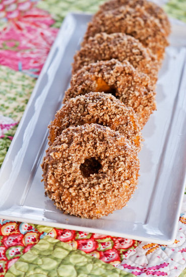 Vegan Pecan-Pumpkin Glazed Doughnuts Vegan Pecan-Pumpkin Glazed Doughnuts
