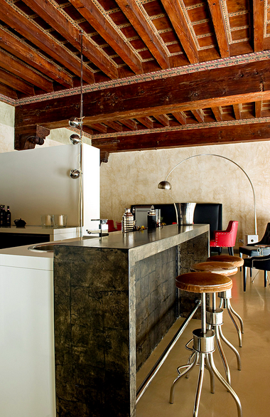 Italian modernization of a palazzo