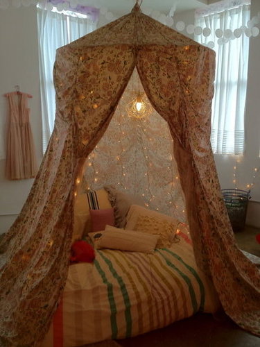 Build a Fort or Tent Build a Fort or Tent