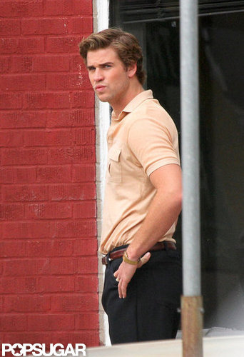 Liam Hemsworth was spotted in New Orleans shooting Empire State.
Liam Hemsworth was spotted in New Orleans shooting Empire State.