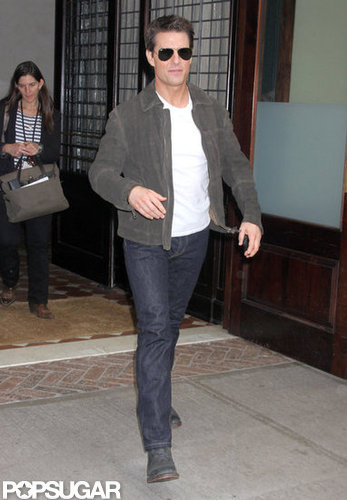 Tom Cruise wore jeans and a jacket in NYC.
Tom Cruise wore jeans and a jacket in NYC.