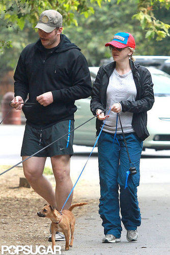 Anna Faris and Chris Pratt took their three dogs for an early morning walk in LA.
Anna Faris and Chris Pratt took their three dogs for an early morning walk in LA.